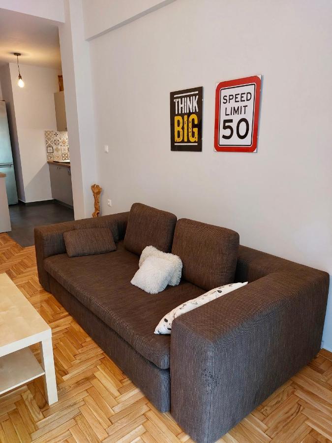 Christina-Anna Athens City Center Walking Distance To Everywhere And Acropolis, In One Of The Most Favorable Locations By National Gardens And Zoo, Hellenic Parliament In Syntagma And Stylish Exquisite Kolonaki Cozy Renovated Apartment Ngoại thất bức ảnh