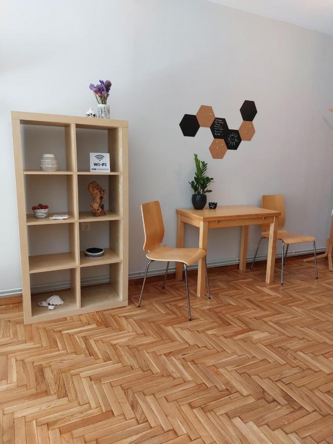 Christina-Anna Athens City Center Walking Distance To Everywhere And Acropolis, In One Of The Most Favorable Locations By National Gardens And Zoo, Hellenic Parliament In Syntagma And Stylish Exquisite Kolonaki Cozy Renovated Apartment Ngoại thất bức ảnh