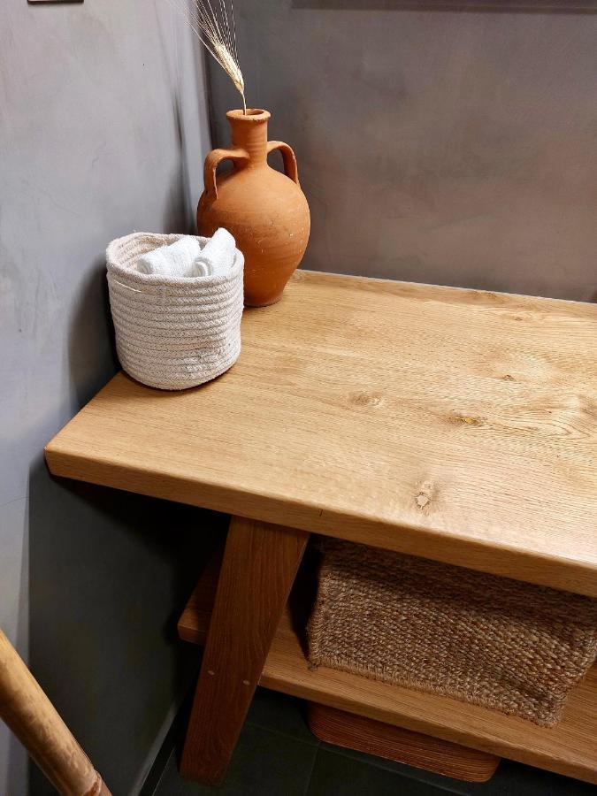 Christina-Anna Athens City Center Walking Distance To Everywhere And Acropolis, In One Of The Most Favorable Locations By National Gardens And Zoo, Hellenic Parliament In Syntagma And Stylish Exquisite Kolonaki Cozy Renovated Apartment Ngoại thất bức ảnh